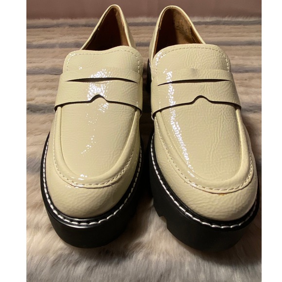 Franco Sarto Balin‎ Lug Sole Penny Loafers Modern Classic Shoes Size 6M LIKE NEW - Picture 1 of 7